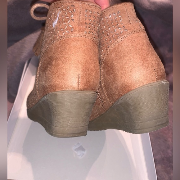 Girls report size 1 lace up boot microsuede - Picture 8 of 11